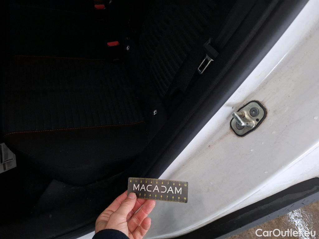  Peugeot  2008  Active Business 1.5 HDi 130CV BVA8 E6d #5