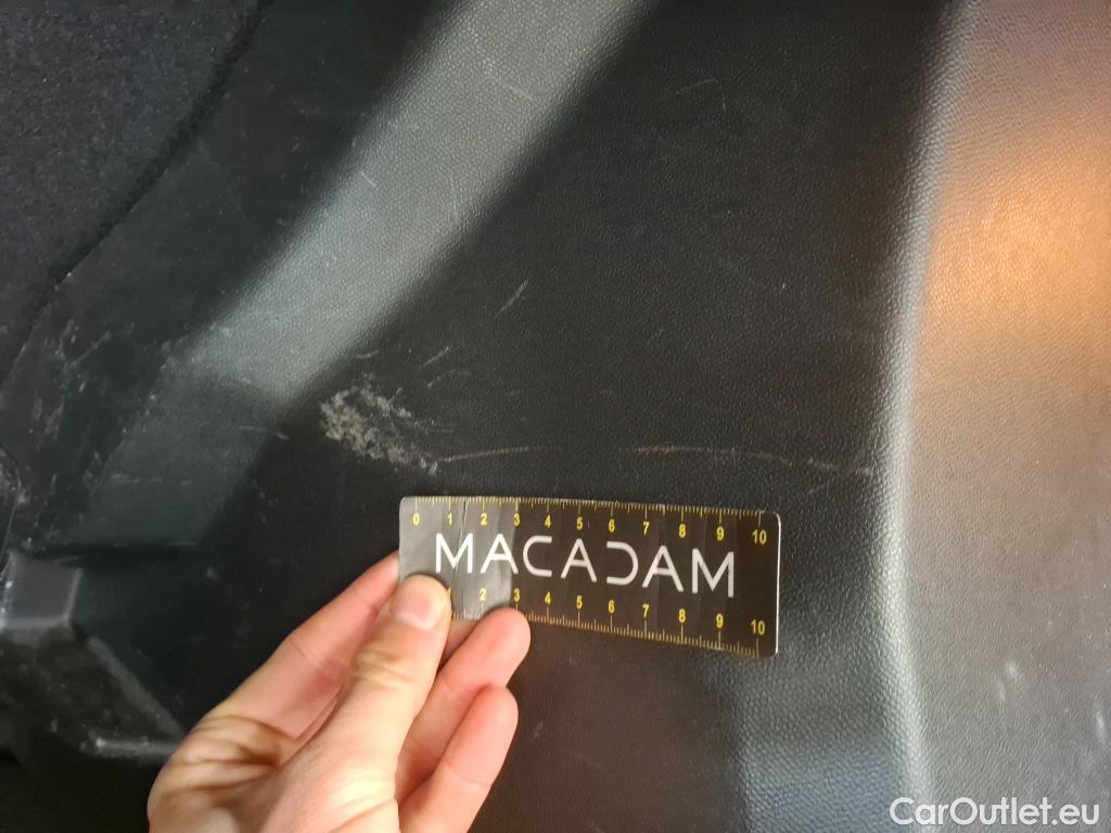  Peugeot  2008  Active Business 1.5 HDi 130CV BVA8 E6d #19