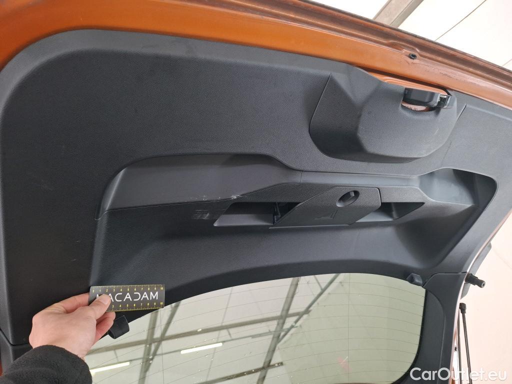  Peugeot  2008  Allure Business 1.5 HDi 100CV BVM6 E6d #9