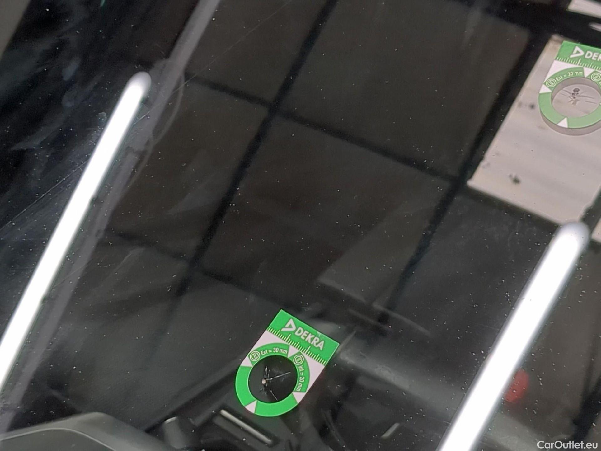  Peugeot  308 PEUGEOT  SW / 2021 / 5P / Break BlueHDi 130 EAT8 ALLURE PACK #39