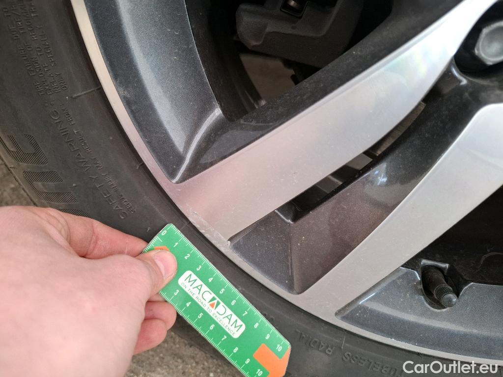  Peugeot  308  SW Allure 1.2 PureTech 130CV BVA8 E6d #13