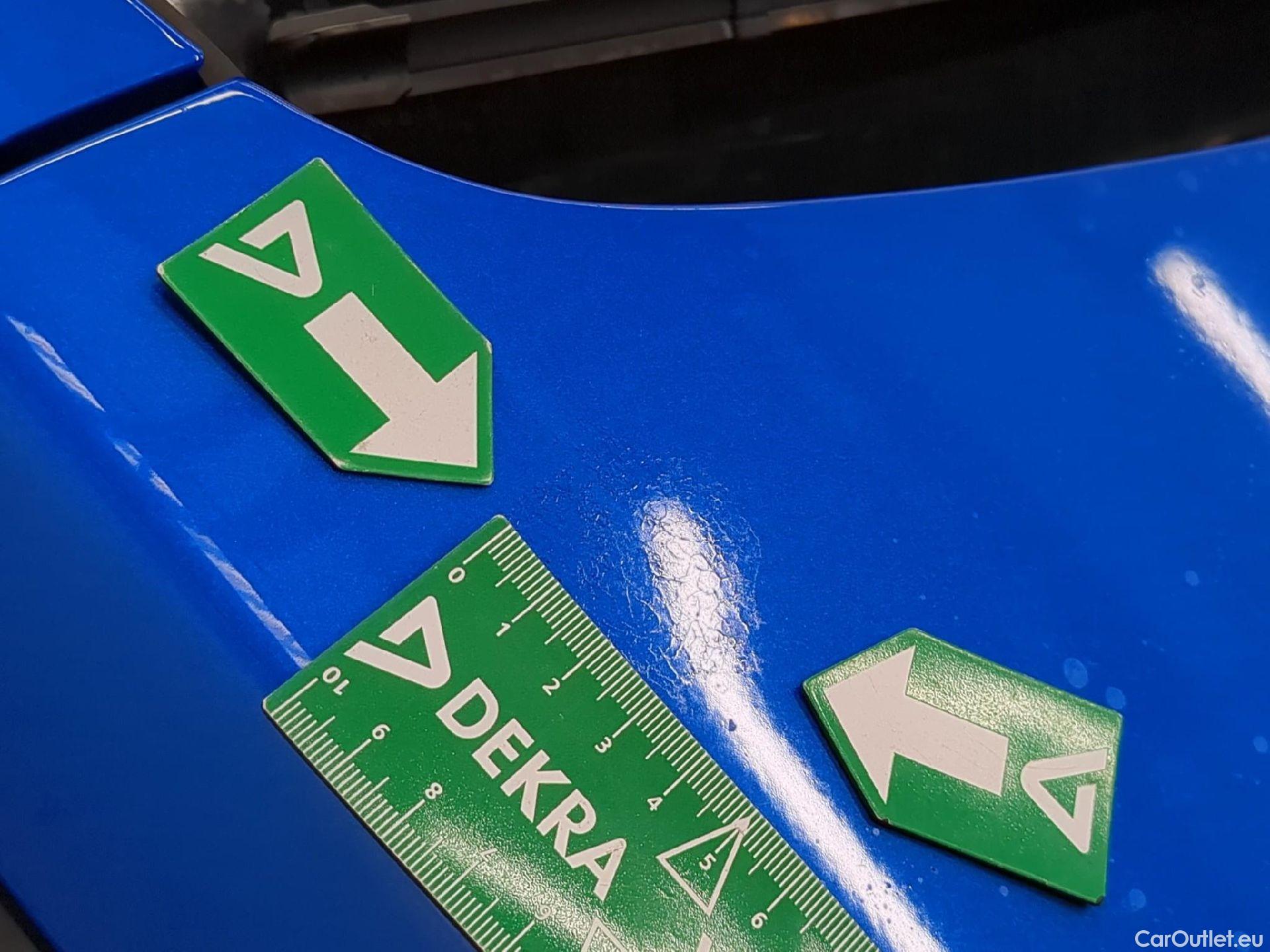  Peugeot  2008  Allure Business 1.5 HDi 130CV BVA8 E6d #20