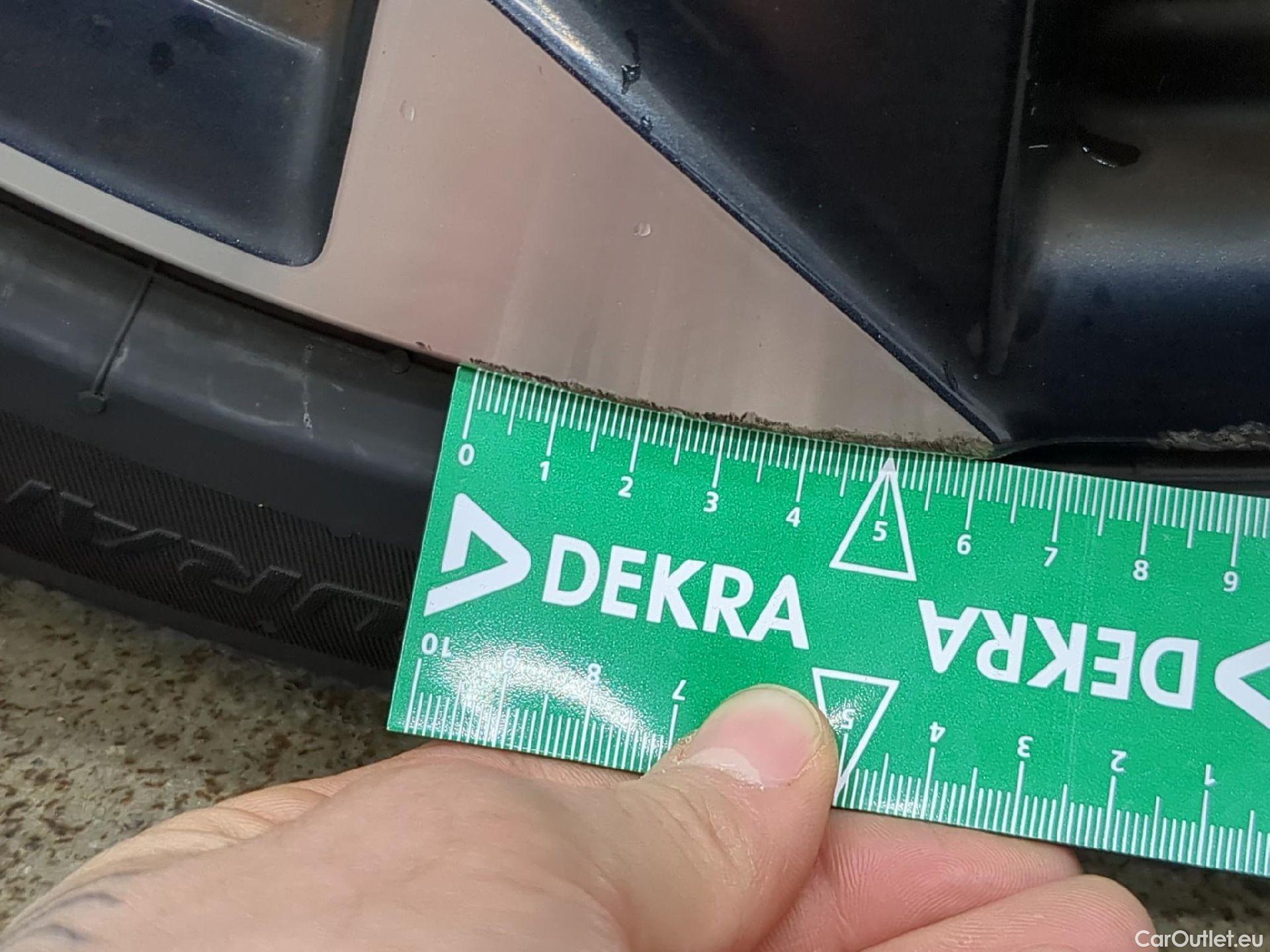  Peugeot  308 PEUGEOT  SW / 2021 / 5P / Break BlueHDi 130 EAT8 ALLURE PACK #20