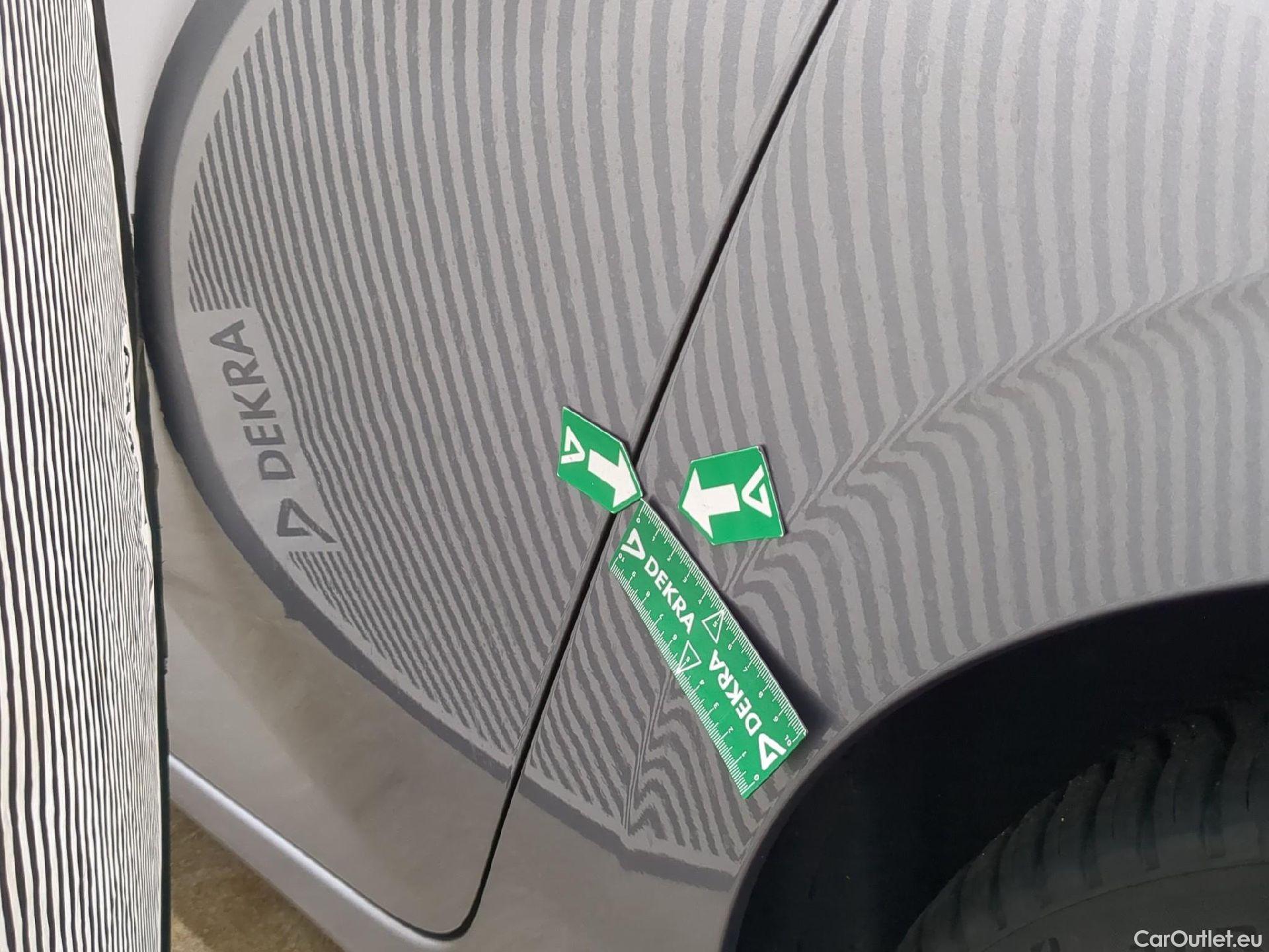  Peugeot  308 PEUGEOT  SW / 2021 / 5P / Break BlueHDi 130 EAT8 ALLURE PACK #33