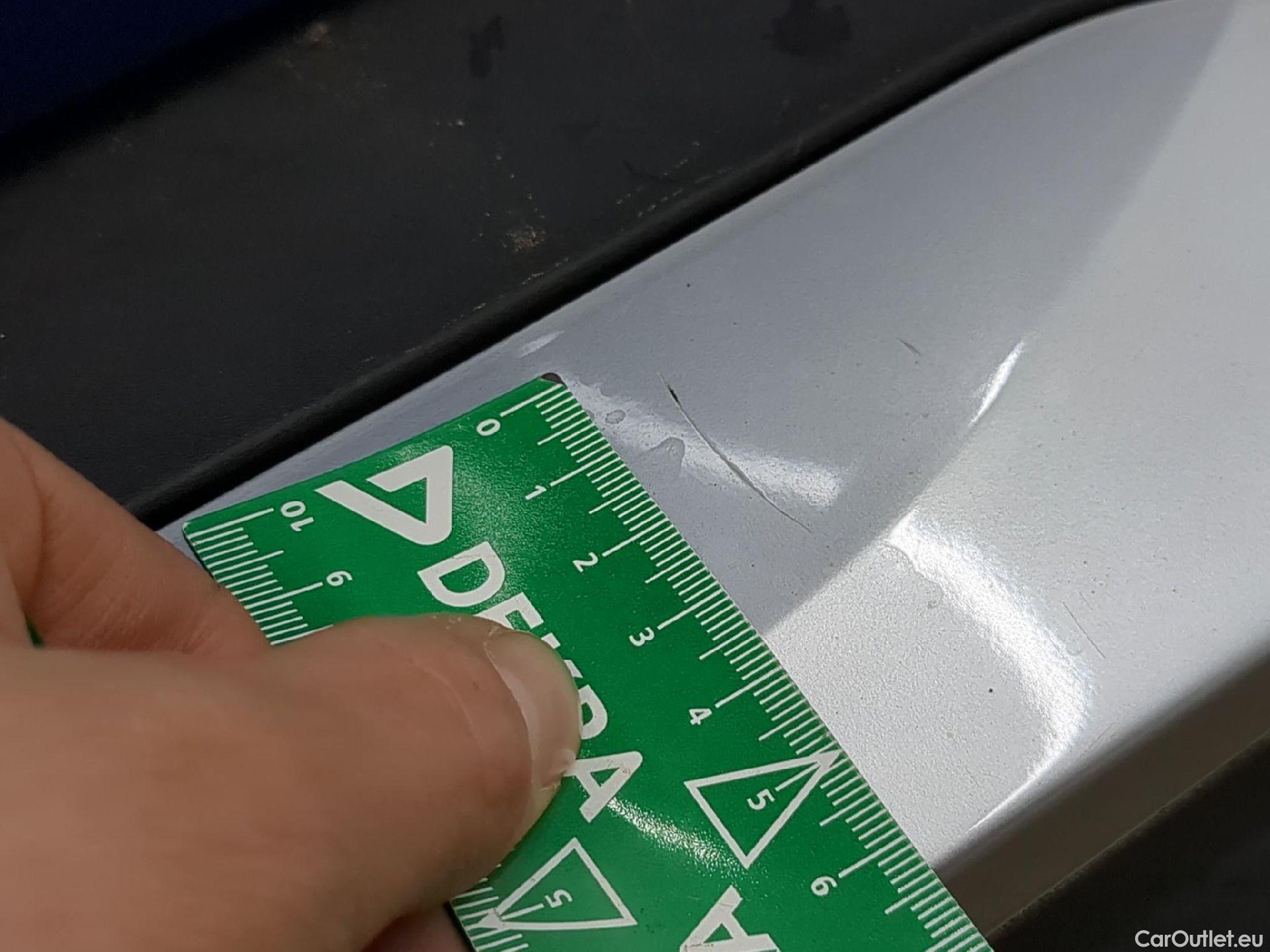  Peugeot  2008  Allure Business 1.5 HDi 130CV BVA8 E6d #33