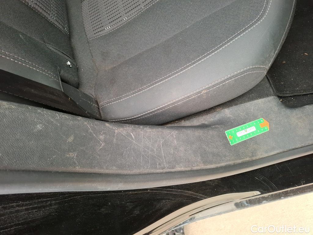  Peugeot  308  SW Allure 1.2 PureTech 130CV BVA8 E6d #22