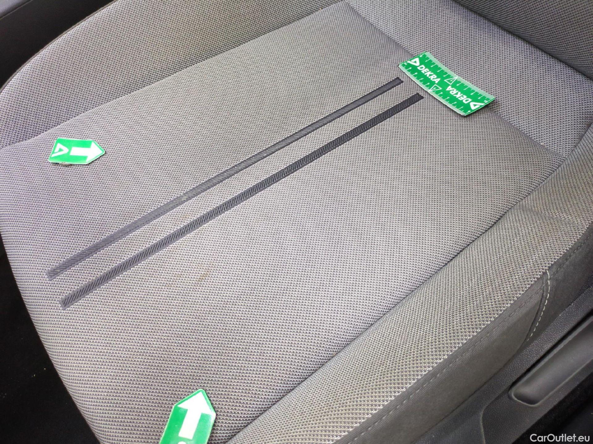  Seat  Leon SEAT  Sportstourer / 2020 / 5P / Break 1.0 eTSI 110 DSG S&S Style Business #7