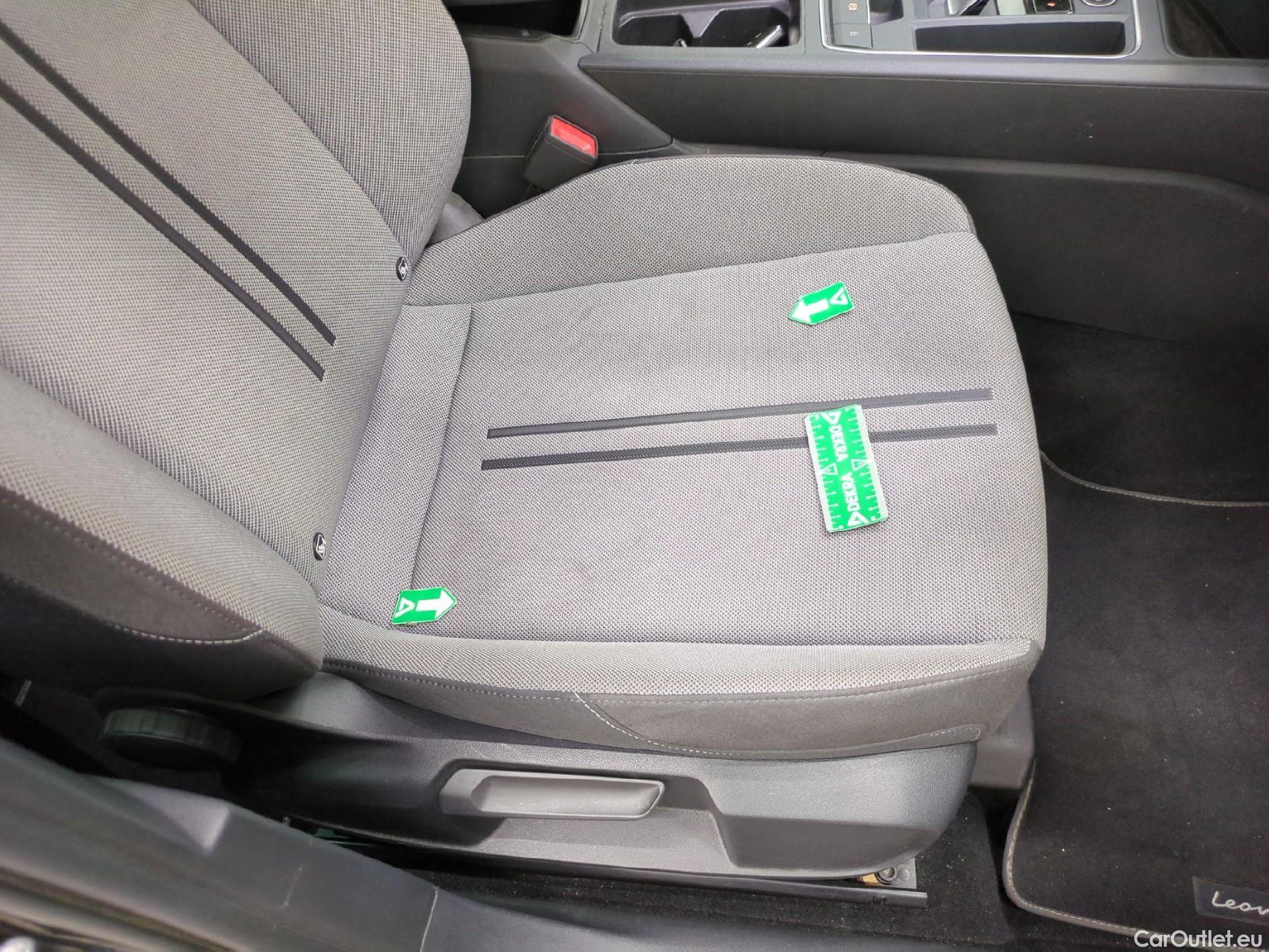  Seat  Leon SEAT  Sportstourer / 2020 / 5P / Break 1.0 eTSI 110 DSG S&S Style Business #9