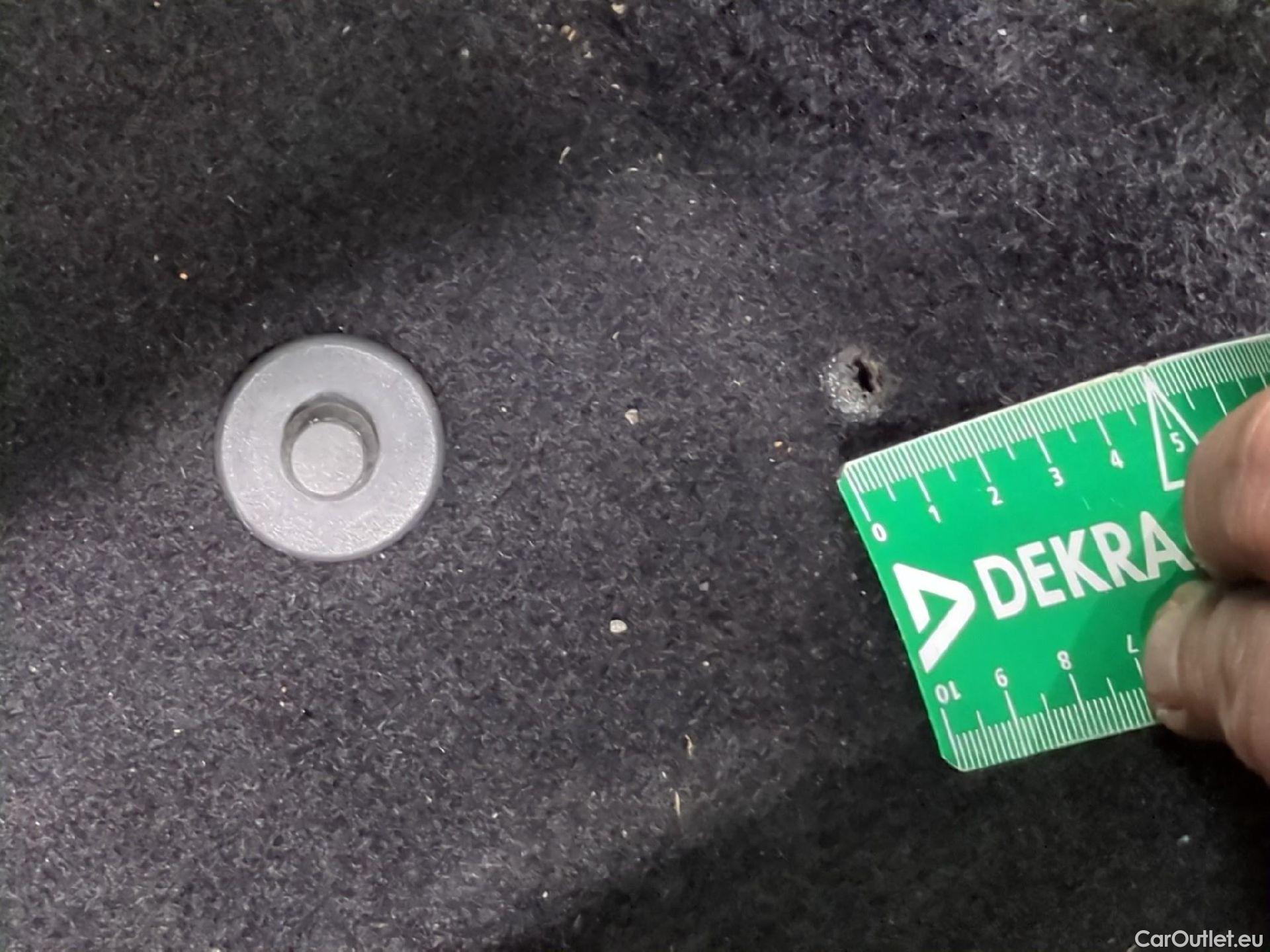  Seat  Leon SEAT  Sportstourer / 2020 / 5P / Break 1.0 eTSI 110 DSG S&S Style Business #3