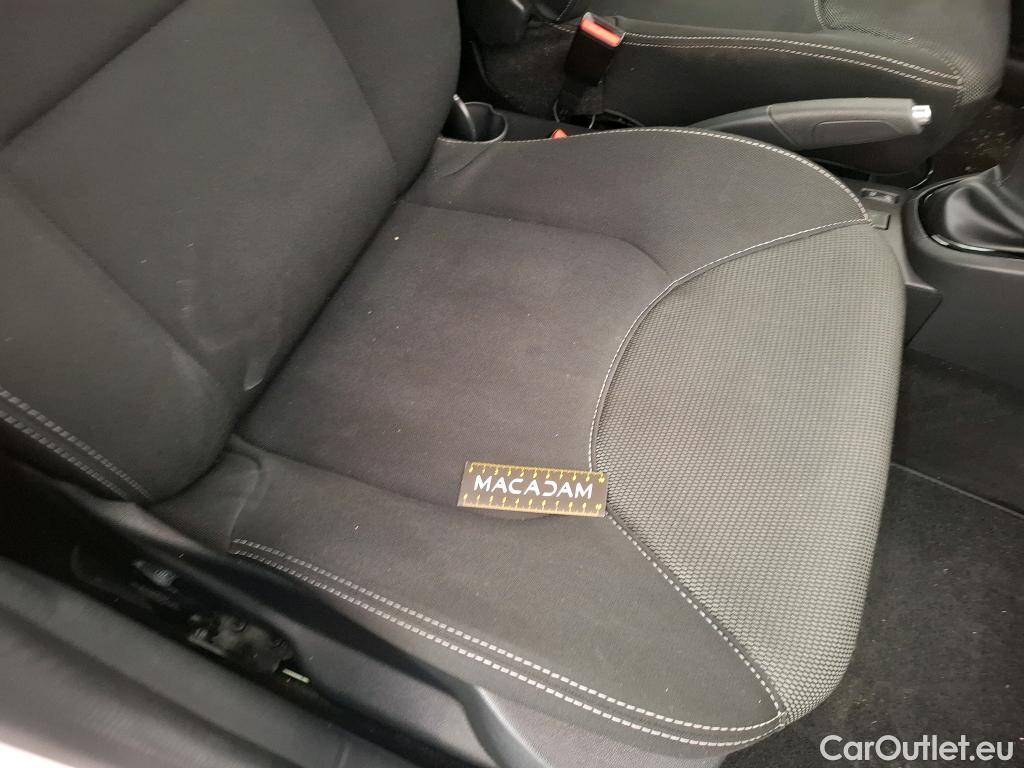  Renault  Clio RENAULT  / 2016 / 5P / Berline &Business TCe 90 #15