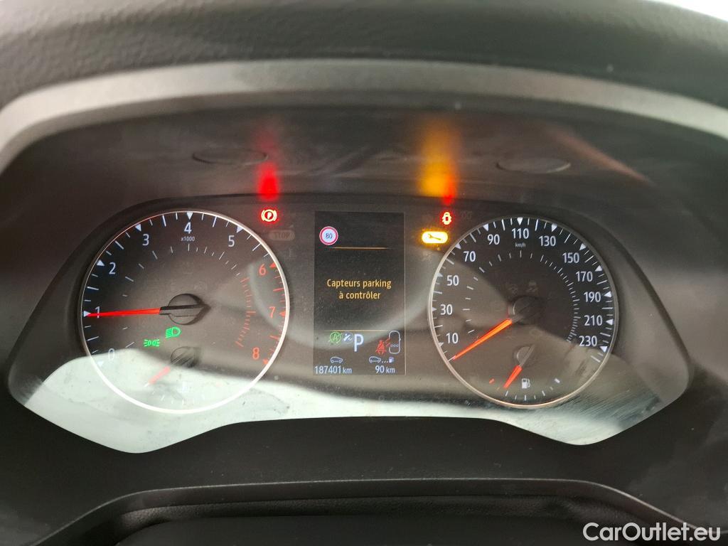  Renault  Captur  / 2019 / 5P / SUV Business TCe 140 EDC FAP -21 / VENTE SANS CG #26