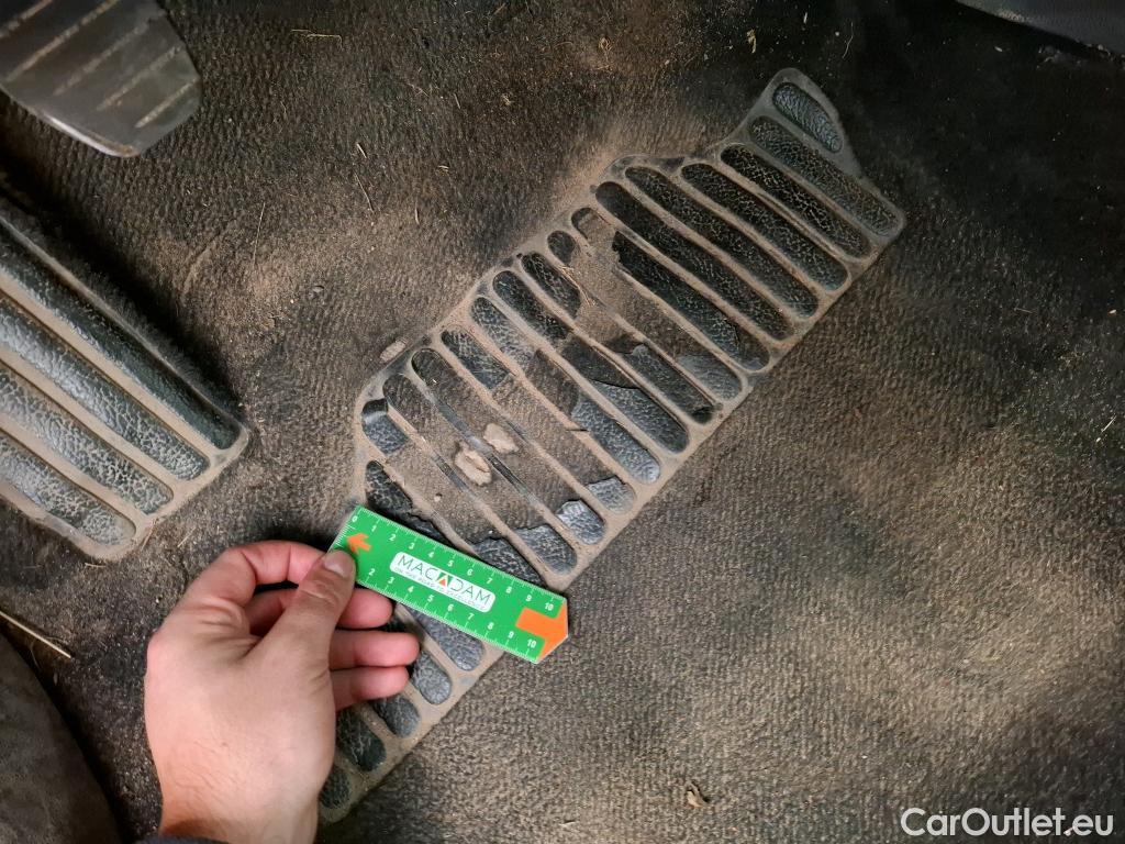  Renault  Clio  IV Air MediaNav 1.5 dCi 90CV BVM5 E6 #9