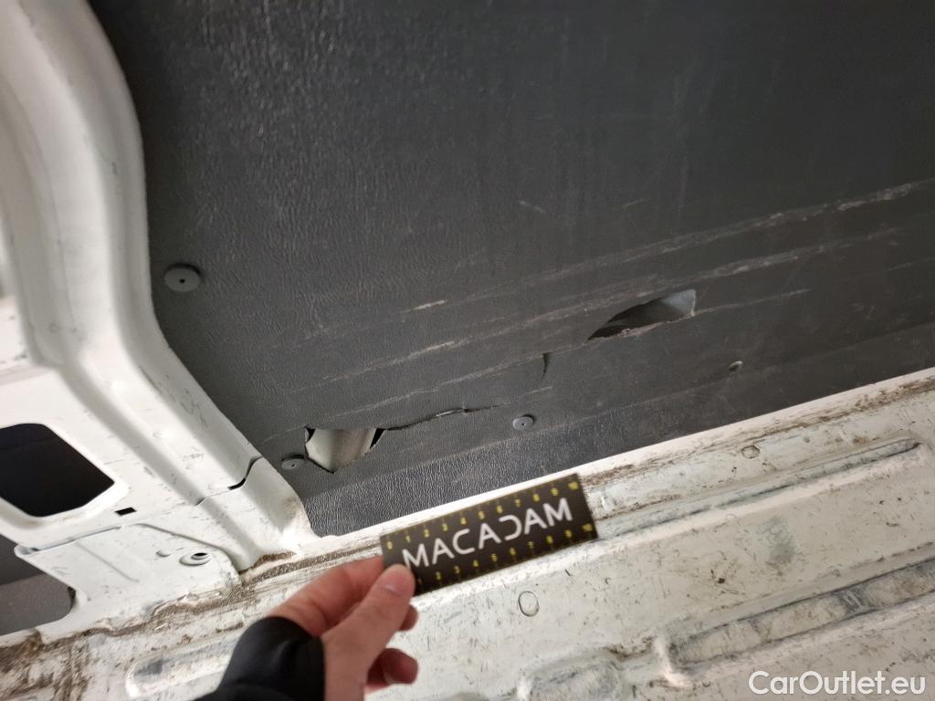  Peugeot  Boxer PEUGEOT  / 2014 / 4P / Fourgon tôlé BlueHDi S&S 120 ASPHALT 330 L2H2 #9