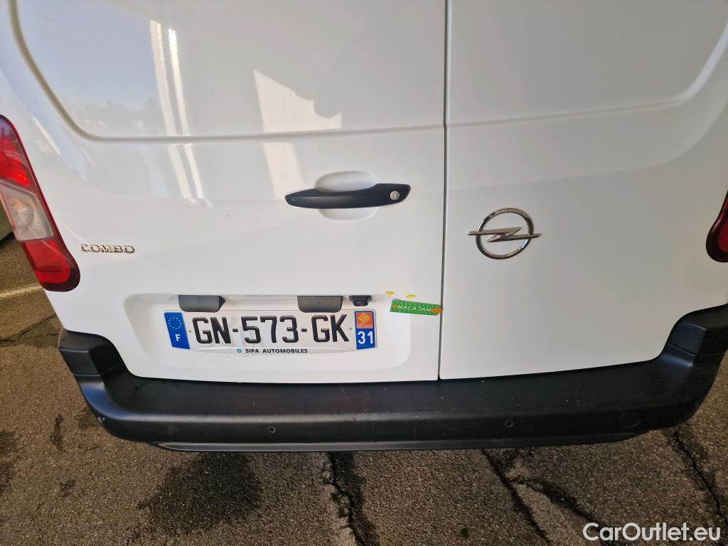  Opel  Combo OPEL  / 2018 / 4P / Fourgonnette Taille M 950kg BlueHDi 100 S&S BVM6 #28