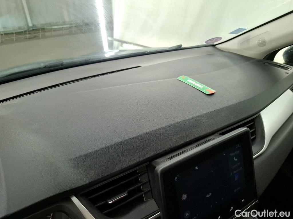  Renault  Captur  / 2019 / 5P / SUV Business TCe 140 EDC FAP -21 / VENTE SANS CG #1