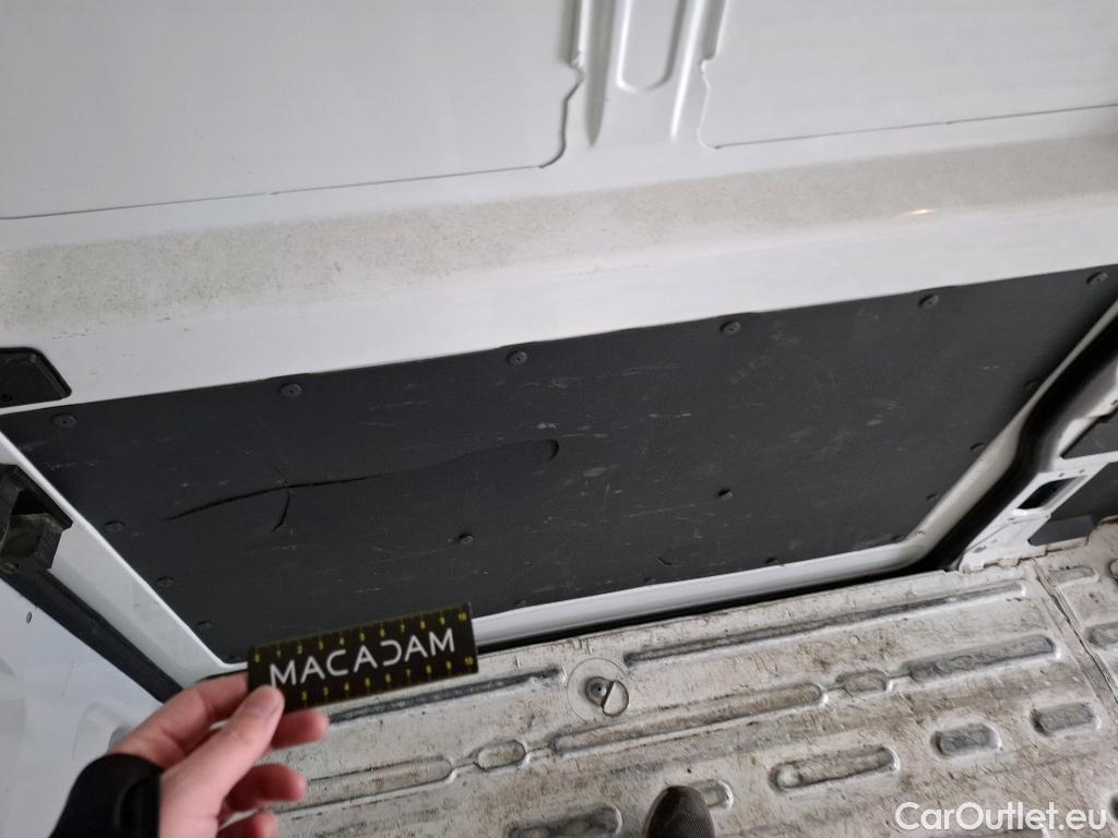  Peugeot  Boxer PEUGEOT  / 2014 / 4P / Fourgon tôlé BlueHDi S&S 120 ASPHALT 330 L2H2 #10