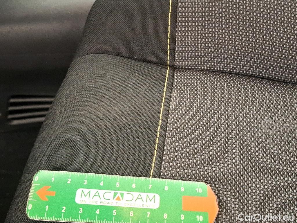  Citroen  C3  Société Feel 1.5 BlueHDI 100CV BVM6 E6dT #21