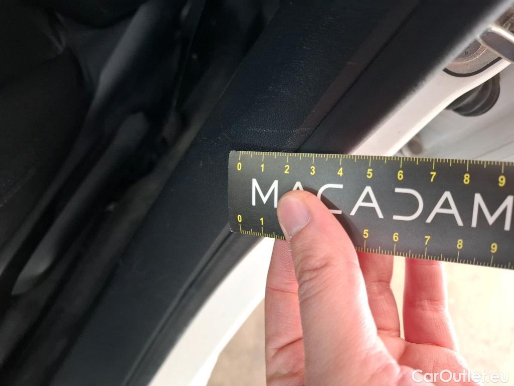  Peugeot  208  Affaire Premium Pack 1.5 HDi 100CV BVM6 E6dT #6