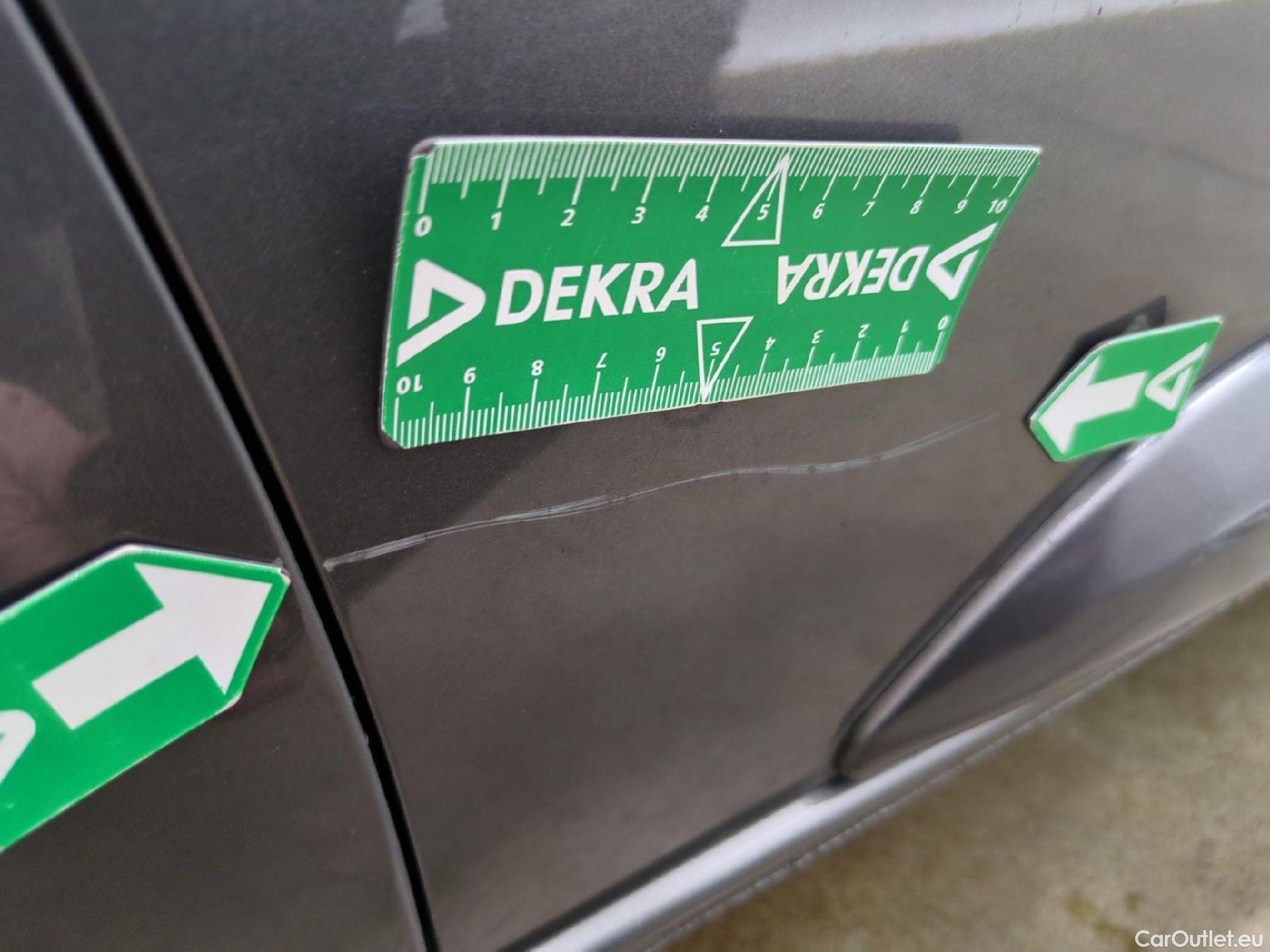  Peugeot  Expert  Fourgon Cabine Approfondie Fixe Asphalt Standard 2.0 HDi 180CV BVA8 E6d #24