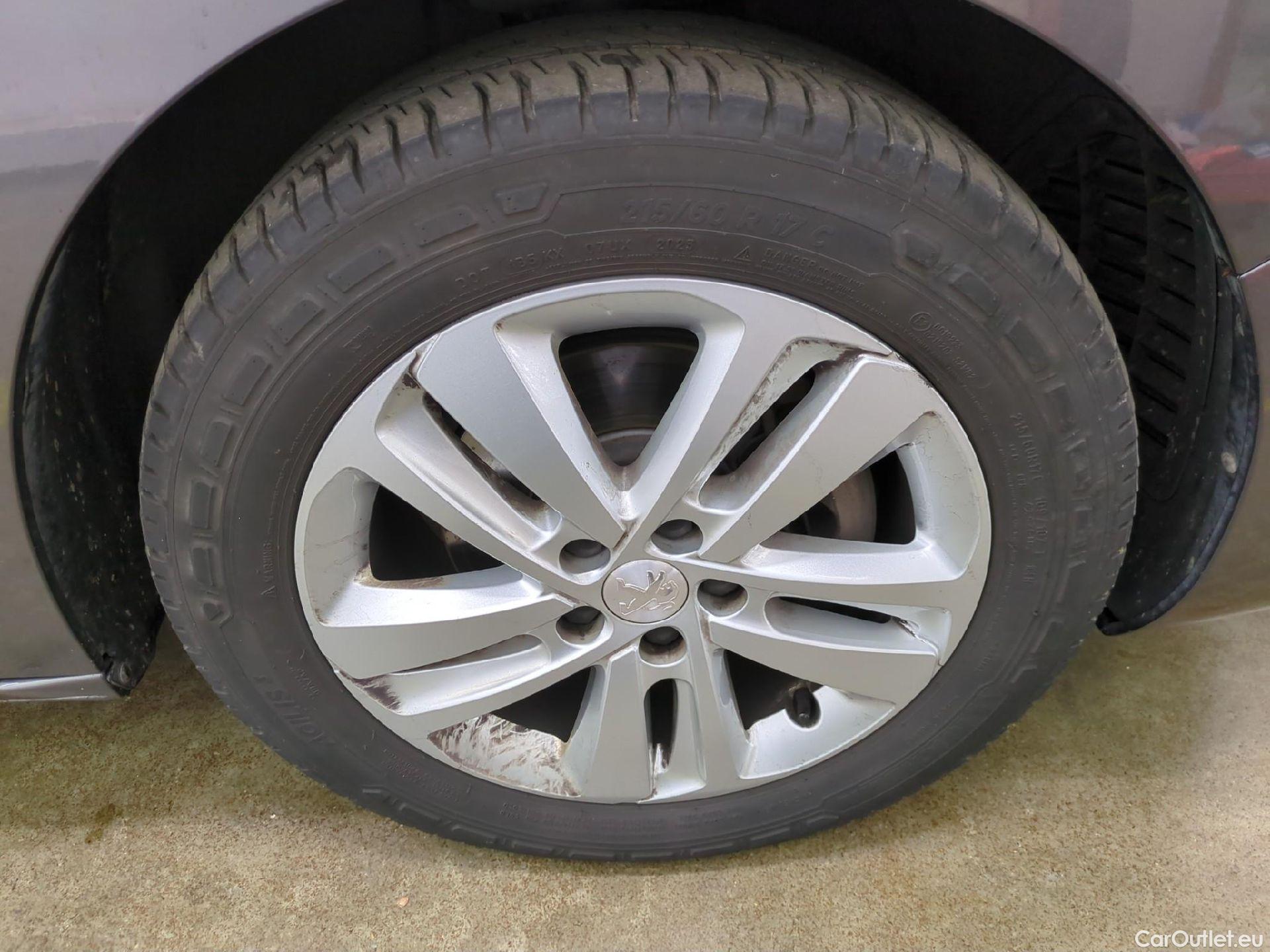  Peugeot  Expert  Fourgon Cabine Approfondie Fixe Asphalt Standard 2.0 HDi 180CV BVA8 E6d #4