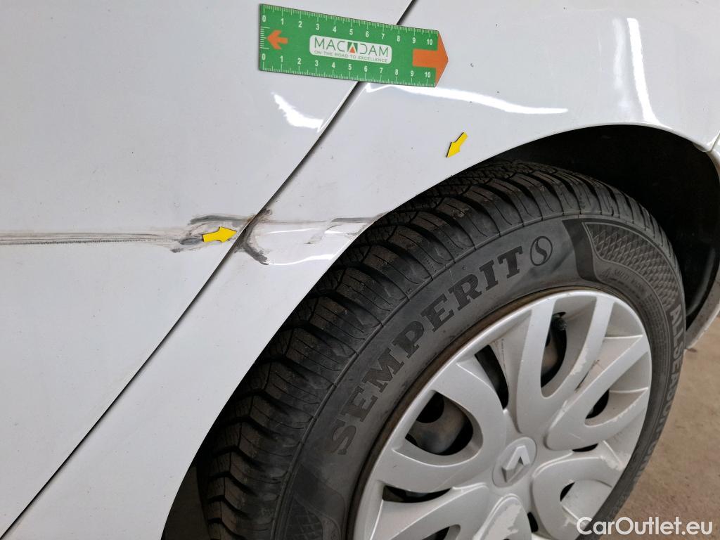  Renault  Clio  IV Air MediaNav 1.5 dCi 90CV BVM5 E6 #35