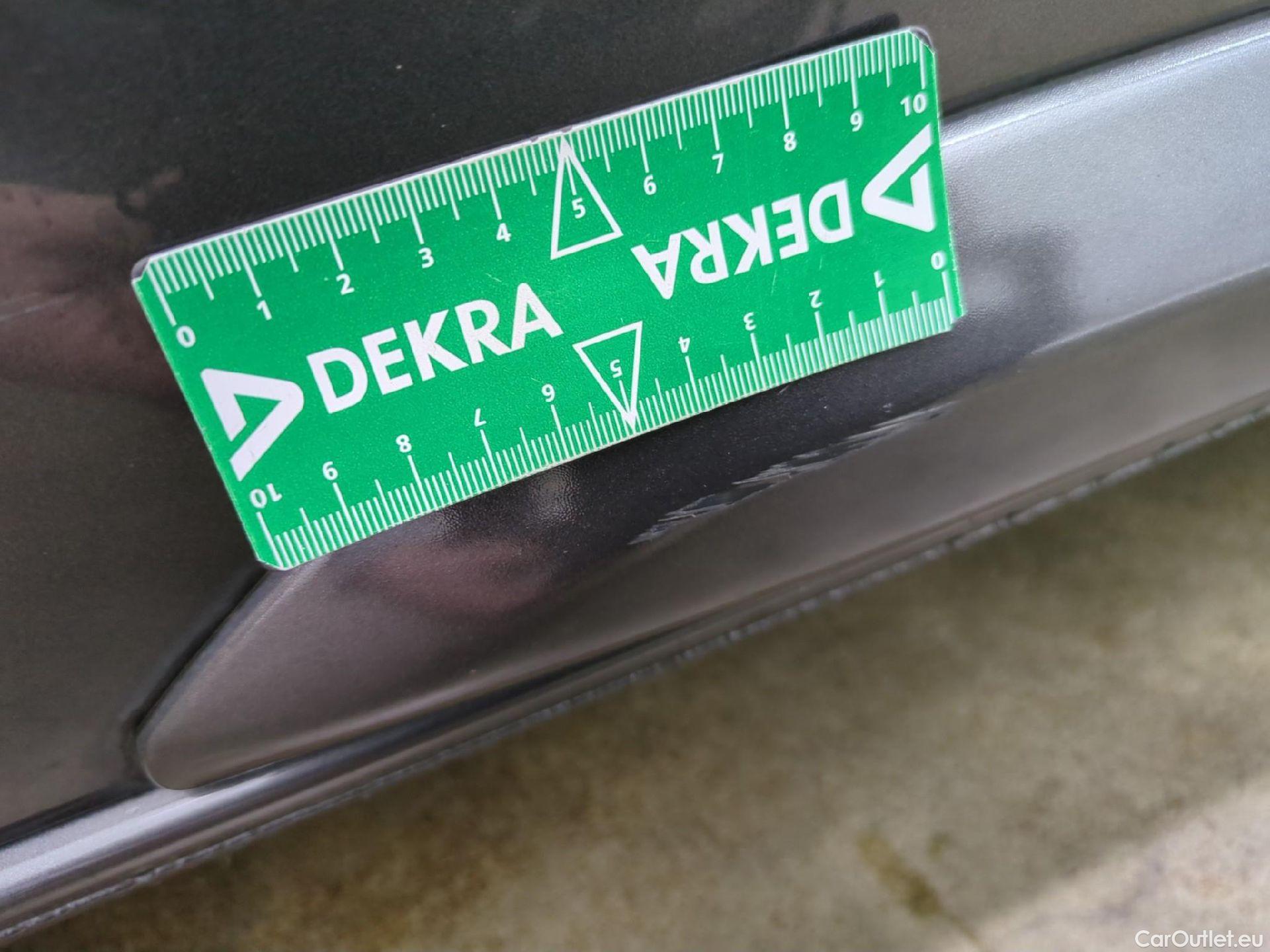  Peugeot  Expert  Fourgon Cabine Approfondie Fixe Asphalt Standard 2.0 HDi 180CV BVA8 E6d #23