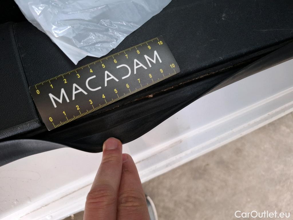  Peugeot  208  Affaire Premium Pack 1.5 HDi 100CV BVM6 E6dT #4