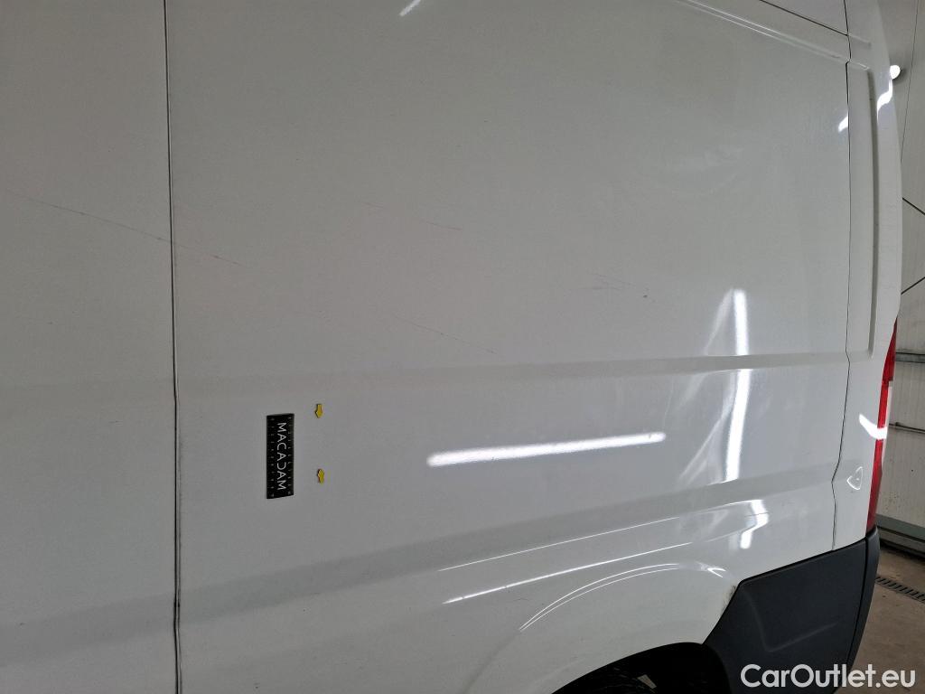  Peugeot  Boxer PEUGEOT  / 2014 / 4P / Fourgon tôlé BlueHDi S&S 120 ASPHALT 330 L2H2 #14