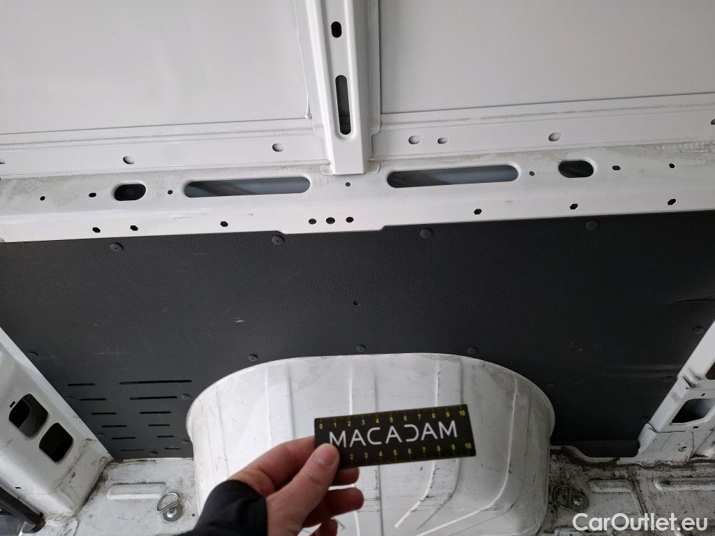  Peugeot  Boxer PEUGEOT  / 2014 / 4P / Fourgon tôlé BlueHDi S&S 120 ASPHALT 330 L2H2 #12