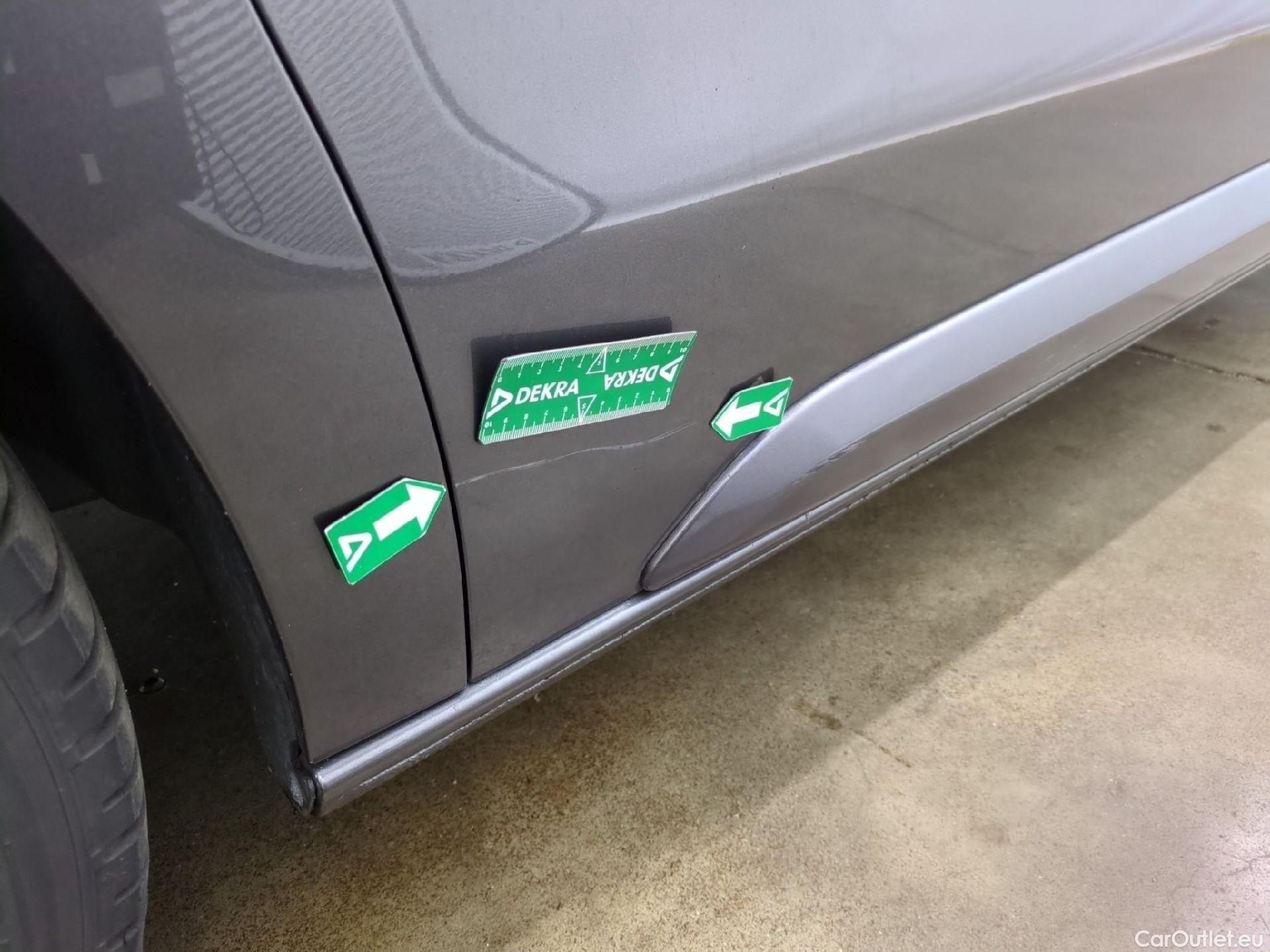  Peugeot  Expert  Fourgon Cabine Approfondie Fixe Asphalt Standard 2.0 HDi 180CV BVA8 E6d #25