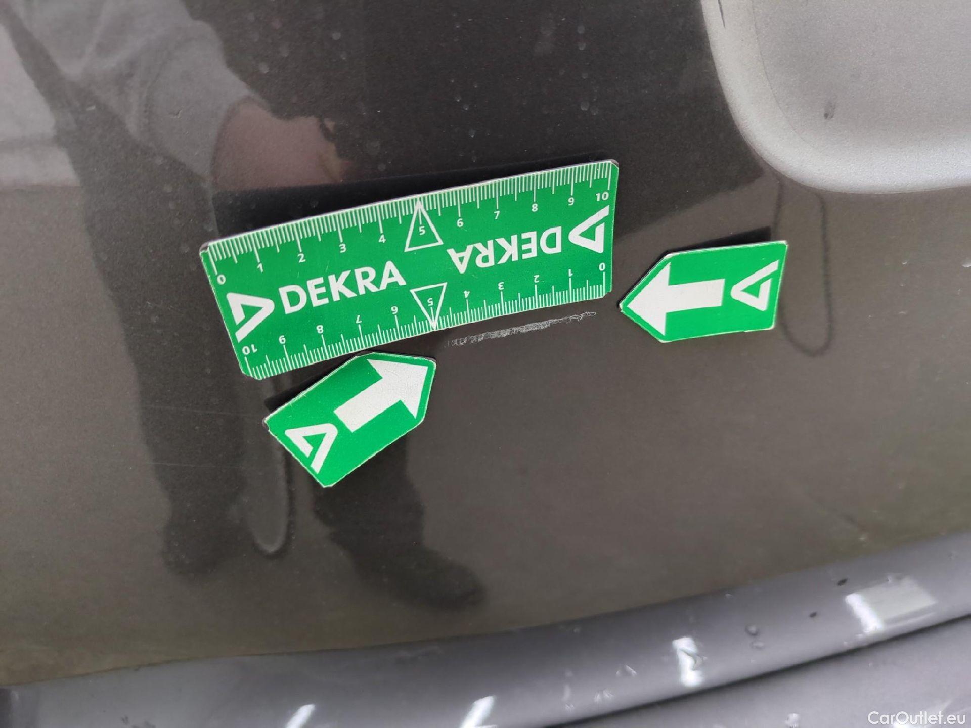  Peugeot  Expert  Fourgon Cabine Approfondie Fixe Asphalt Standard 2.0 HDi 180CV BVA8 E6d #30