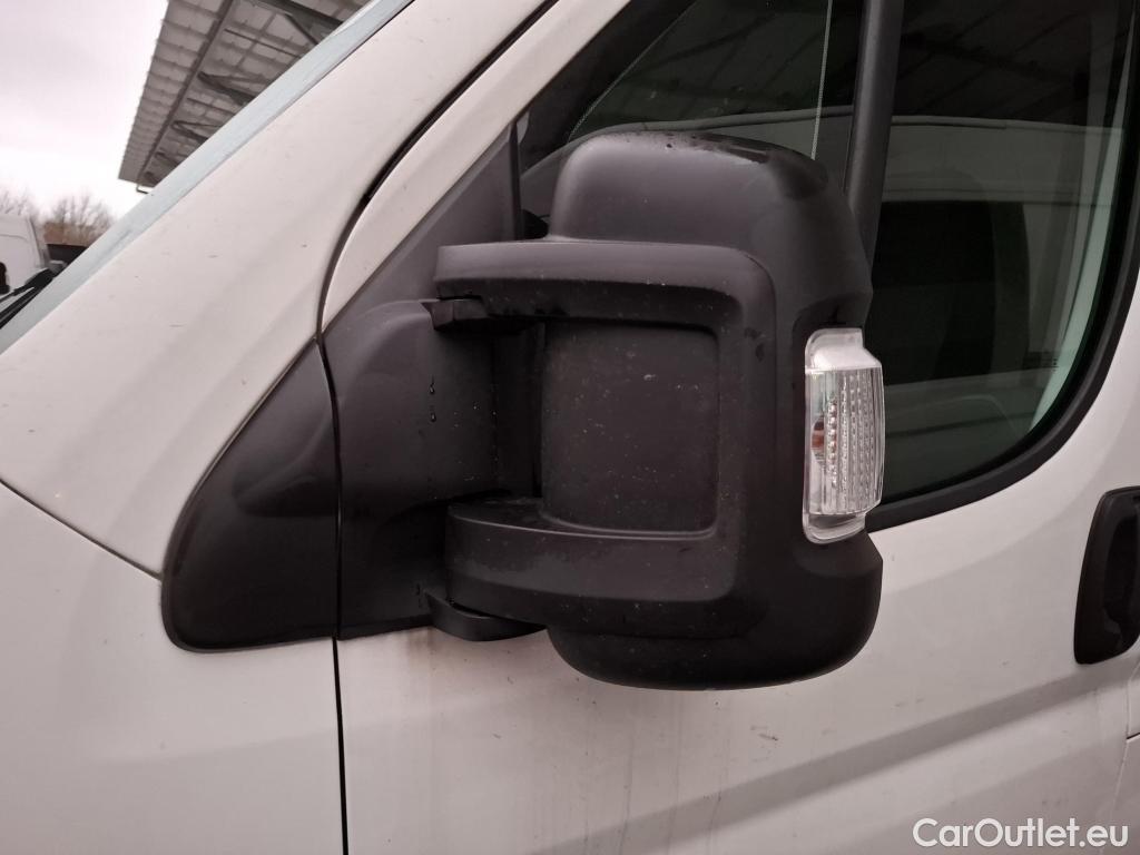  Peugeot  Boxer PEUGEOT  / 2014 / 4P / Fourgon tôlé BlueHDi S&S 120 ASPHALT 330 L2H2 #38