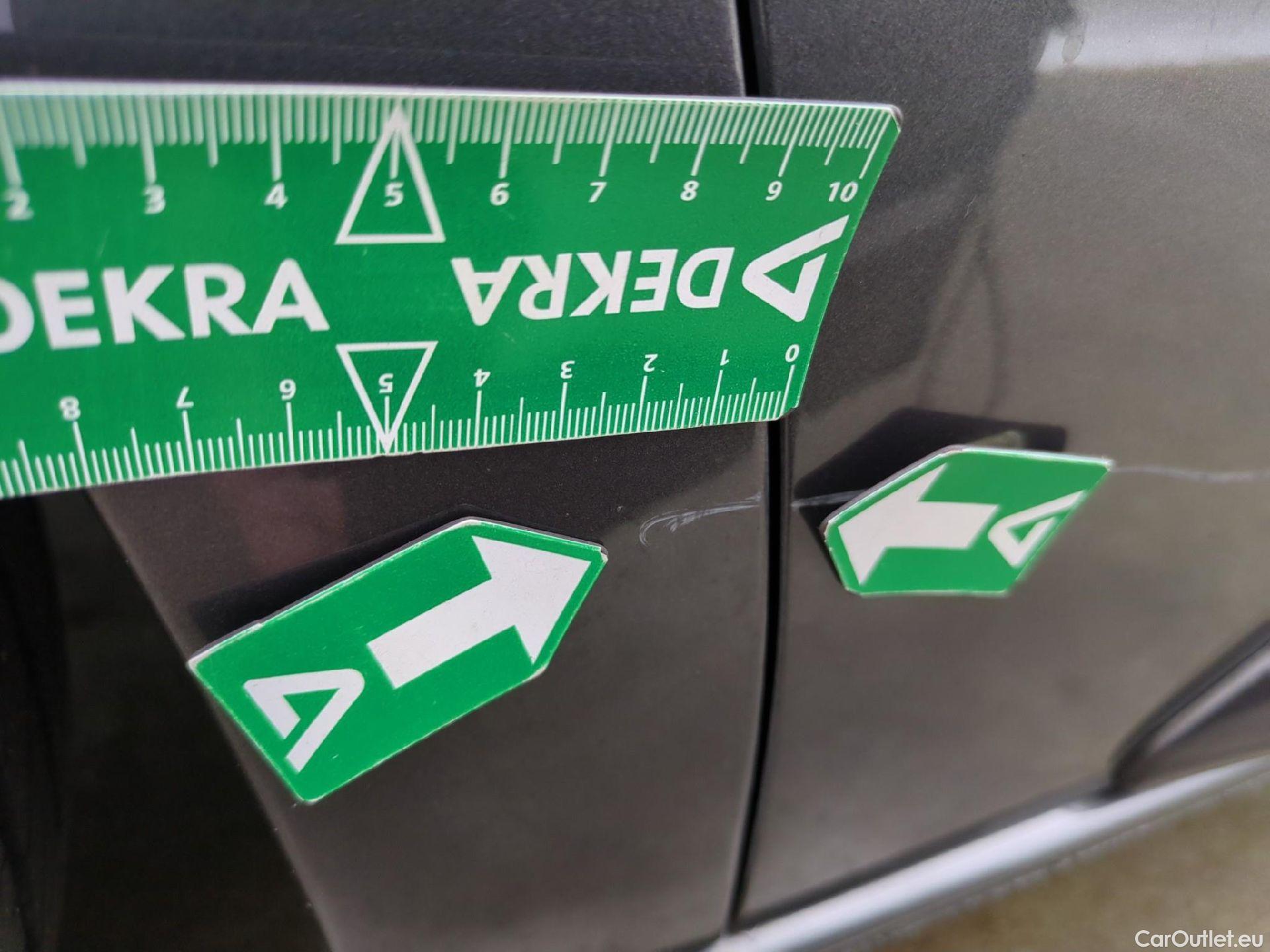  Peugeot  Expert  Fourgon Cabine Approfondie Fixe Asphalt Standard 2.0 HDi 180CV BVA8 E6d #26