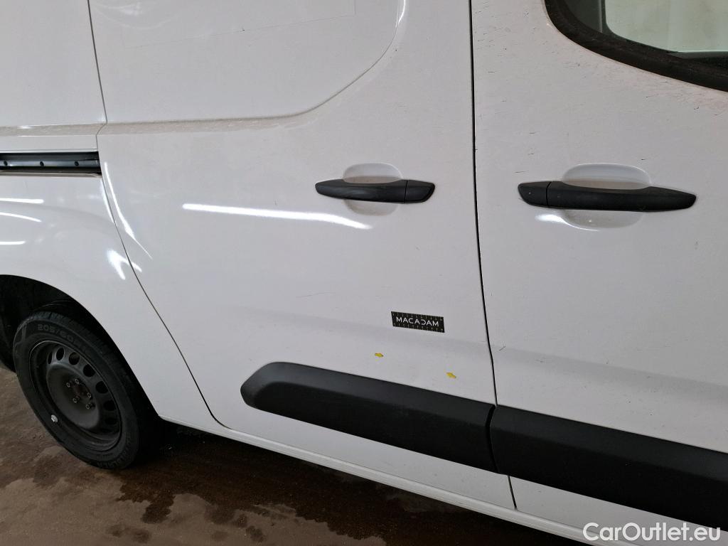  Toyota  Proace TOYOTA  City / 2019 / 4P / Fourgonnette 1.5 Long 130 D-4D Dynamic #13