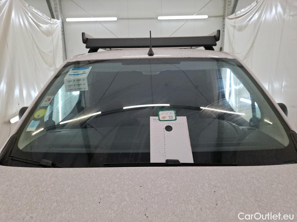  Toyota  Proace TOYOTA  City / 2019 / 4P / Fourgonnette 1.5 Long 130 D-4D Dynamic #7