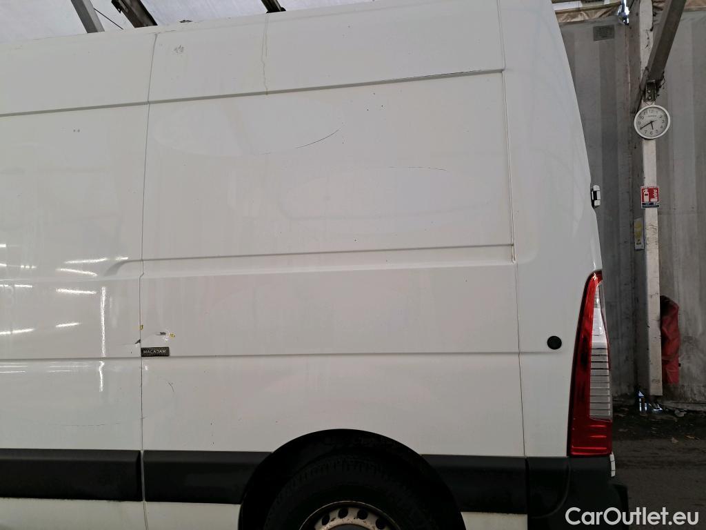  Renault  Master  III Fourgon L2H2 3 5 Grand Confort dCi 130CV BVM6 E6 #24