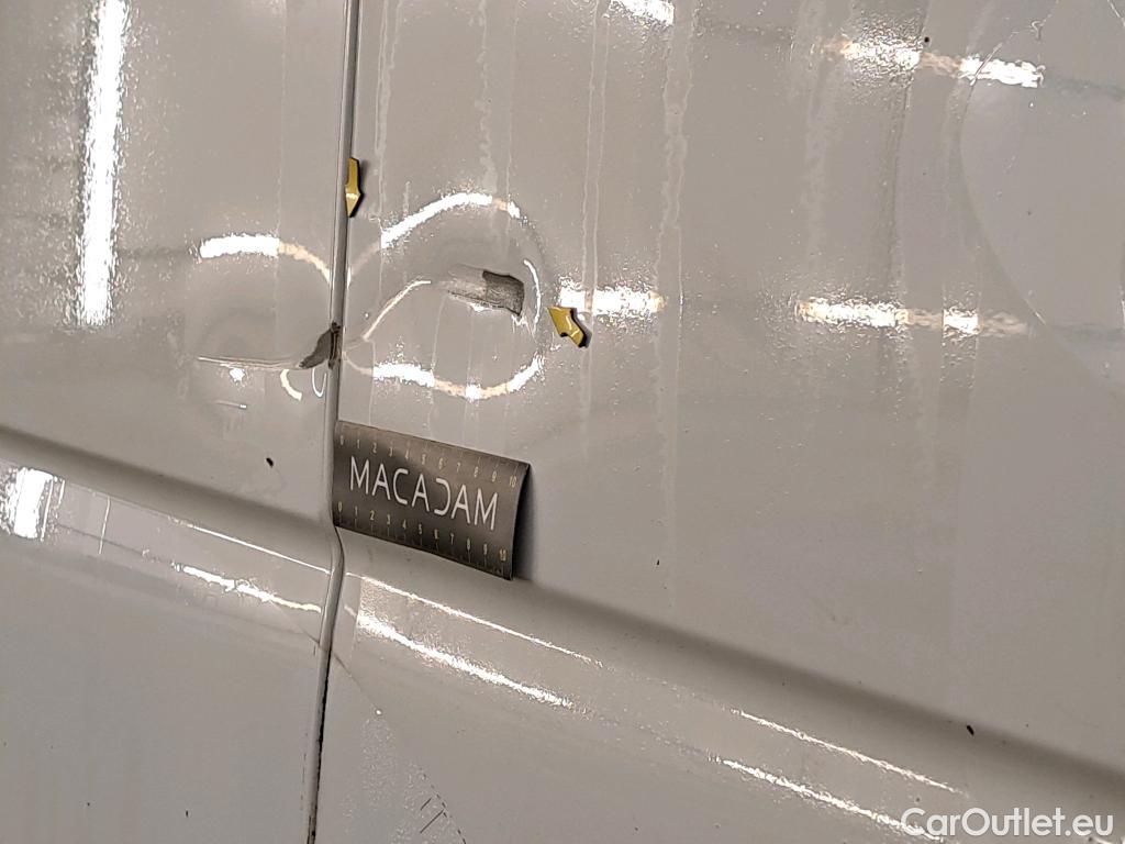  Renault  Master  III Fourgon L2H2 3 5 Grand Confort dCi 130CV BVM6 E6 #23