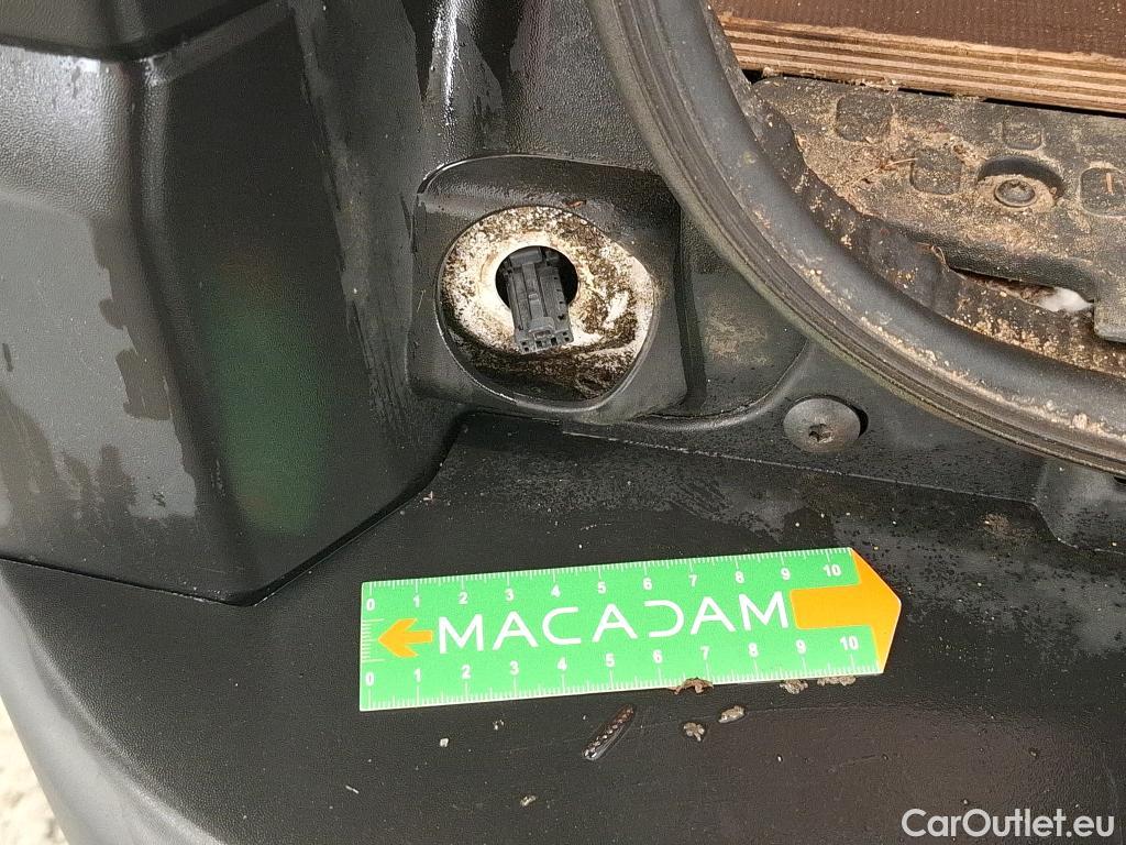  Renault  Trafic  Furgon Grand Confort L1H1 1200 1.6 dCi 125CV BVM6 E6 #39