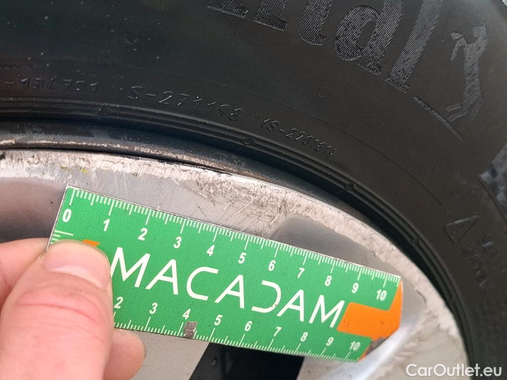  Citroen  C3  Société Feel 1.5 BlueHDI 100CV BVM6 E6d #29