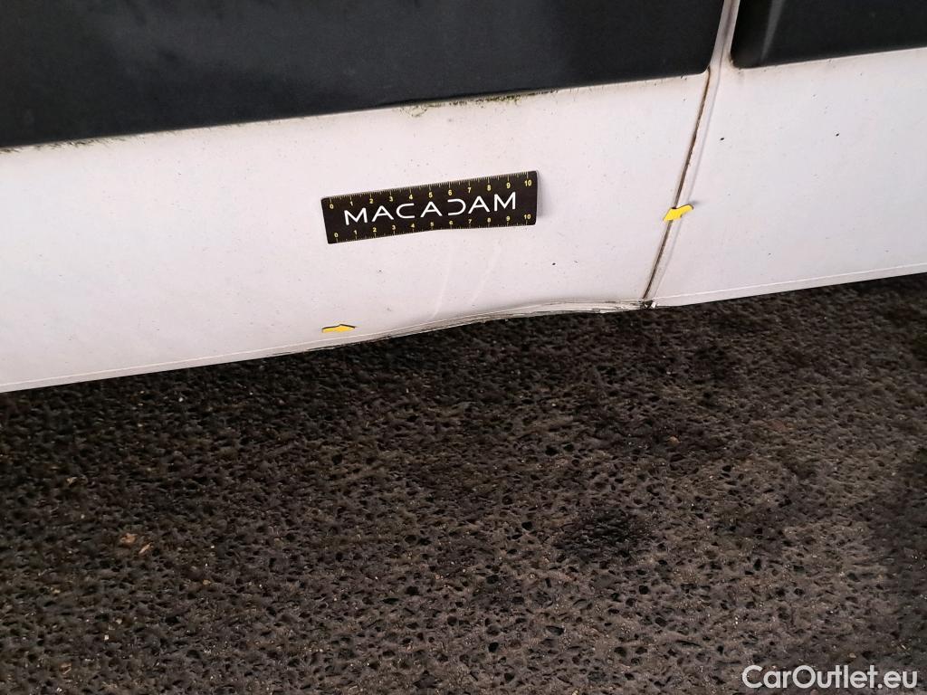  Renault  Master  III Fourgon L2H2 3 5 Grand Confort dCi 130CV BVM6 E6 #5