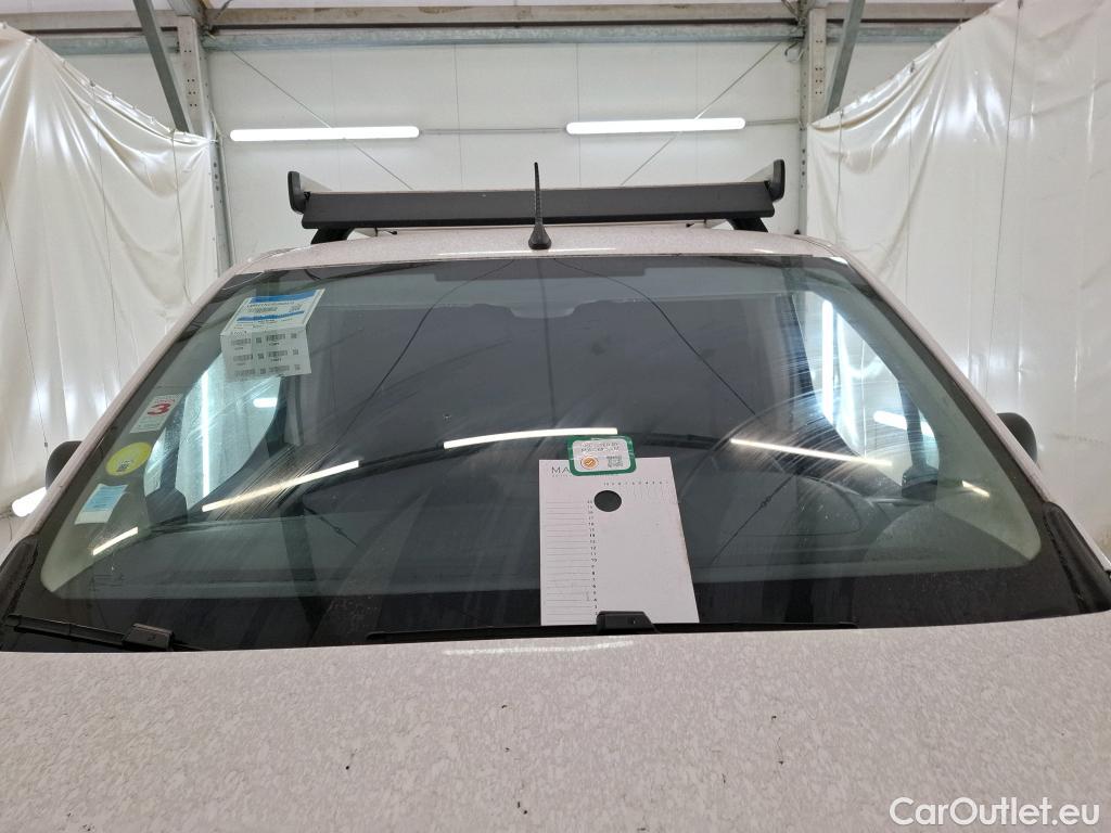  Toyota  Proace TOYOTA  City / 2019 / 4P / Fourgonnette 1.5 Long 130 D-4D Dynamic #50