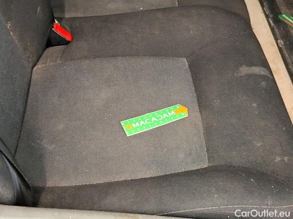  Renault  Master RENAULT  VU 4p Fourgon CA GCf Trac F3500 L3H2 dCi 110 S&S Euro6 #95