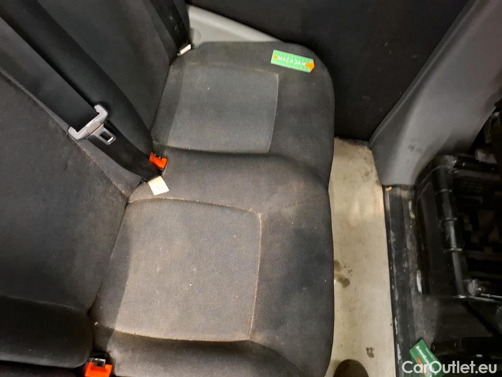  Renault  Master RENAULT  VU 4p Fourgon CA GCf Trac F3500 L3H2 dCi 110 S&S Euro6 #99