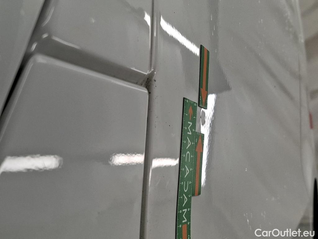  Renault  Trafic  Furgon Grand Confort L1H1 1200 1.6 dCi 125CV BVM6 E6 #47