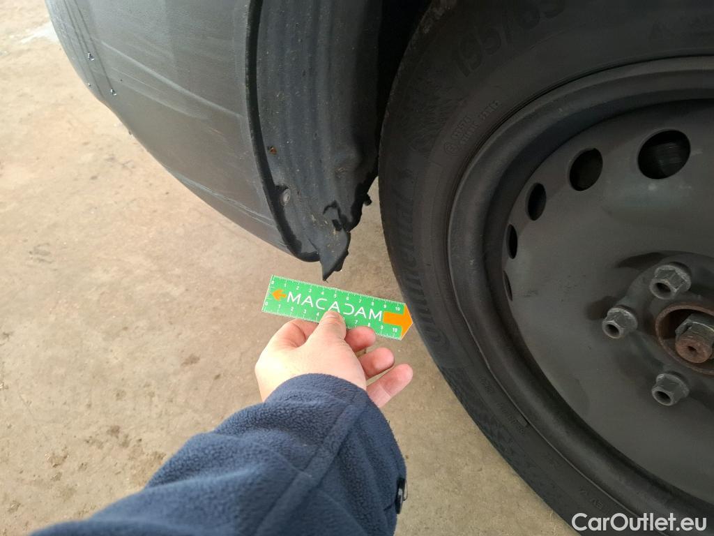  Renault  Kangoo  Express Grand Confort (L1) 1.5 dCi 90CV BVM5 E6 #39