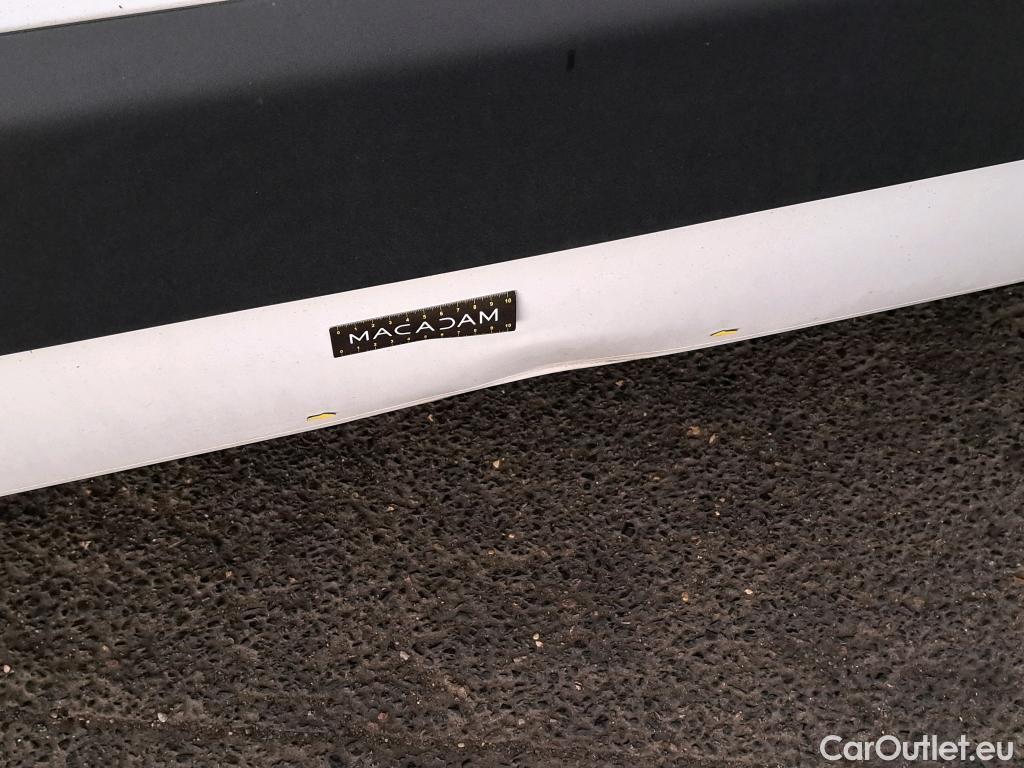  Renault  Master  III Fourgon L2H2 3 5 Grand Confort dCi 130CV BVM6 E6 #4