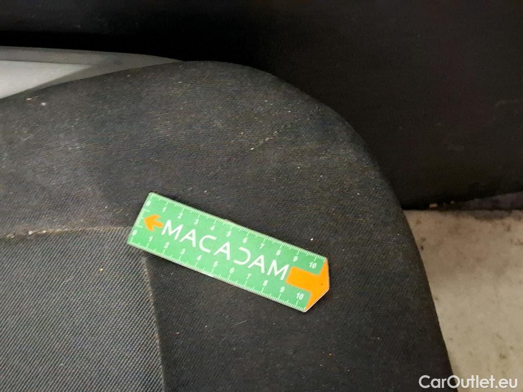  Renault  Master RENAULT  VU 4p Fourgon CA GCf Trac F3500 L3H2 dCi 110 S&S Euro6 #100