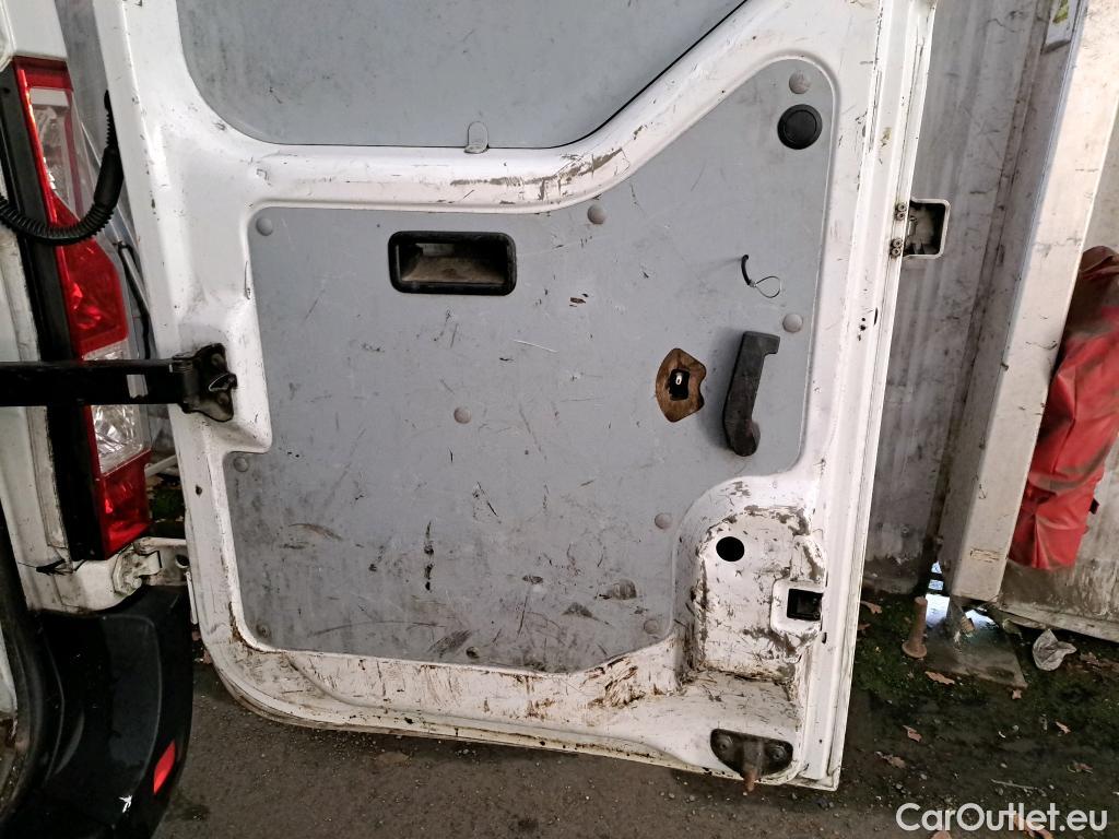  Renault  Master  III Fourgon L2H2 3 5 Grand Confort dCi 130CV BVM6 E6 #61