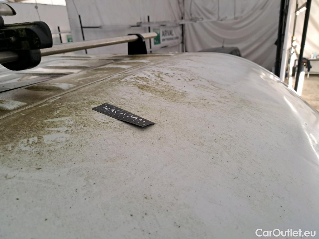  Renault  Master  III Fourgon L2H2 3 5 Grand Confort dCi 130CV BVM6 E6 #19