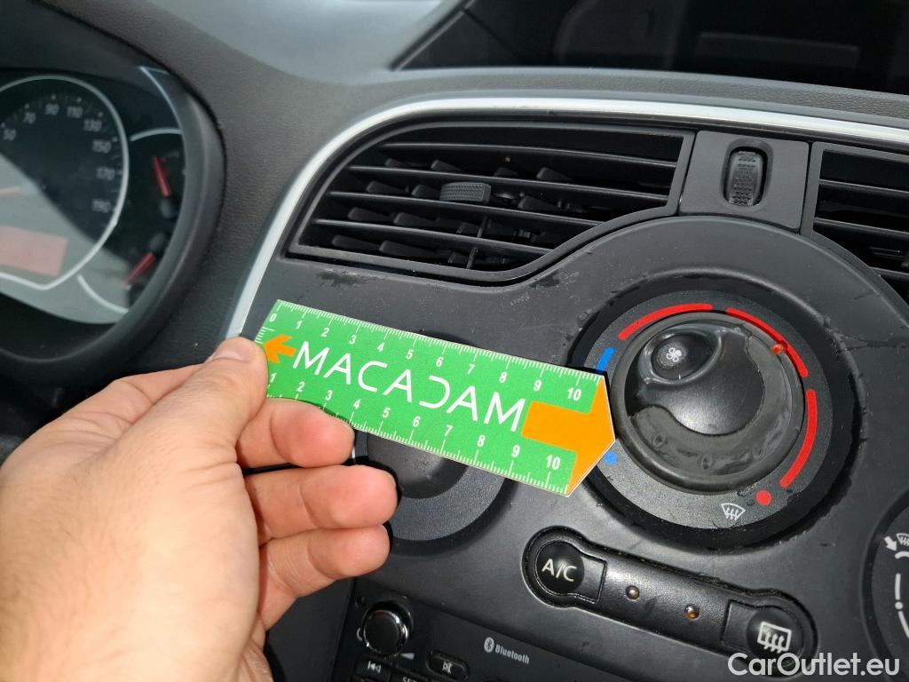  Renault  Kangoo  Express Grand Confort (L1) 1.5 dCi 90CV BVM5 E6 #44